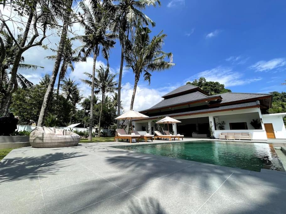 Villa Vespa Lovina Beach